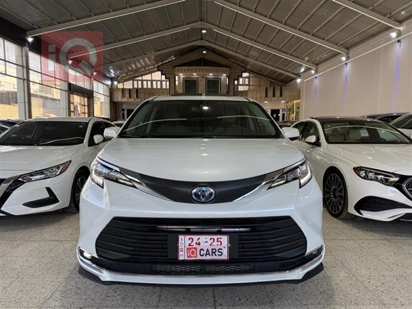 تويوتا سيينا 2024 للبيع في العراق - زاخو